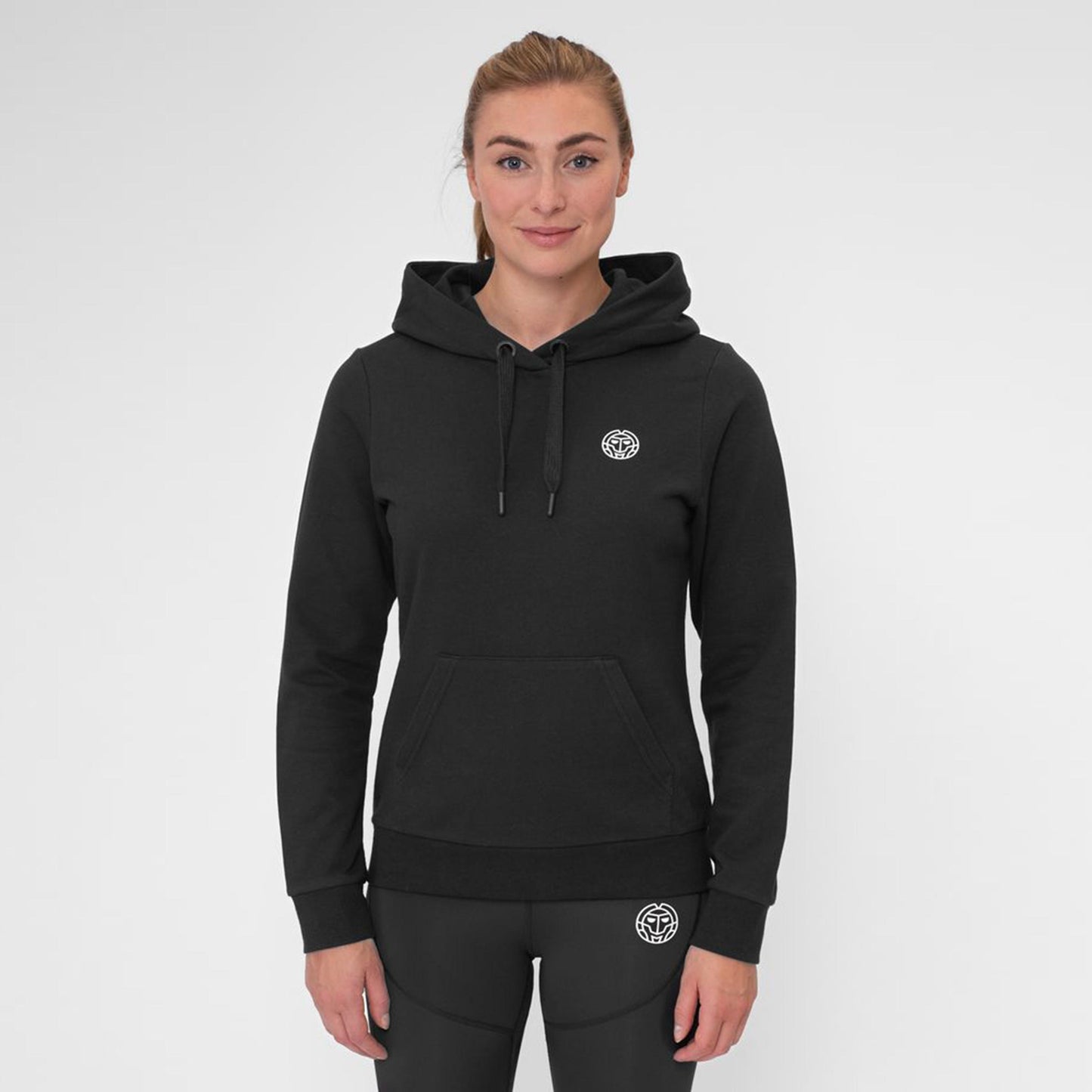BIDI BADU Crew Chill Sweater Met Capuchon Dames-Zwart