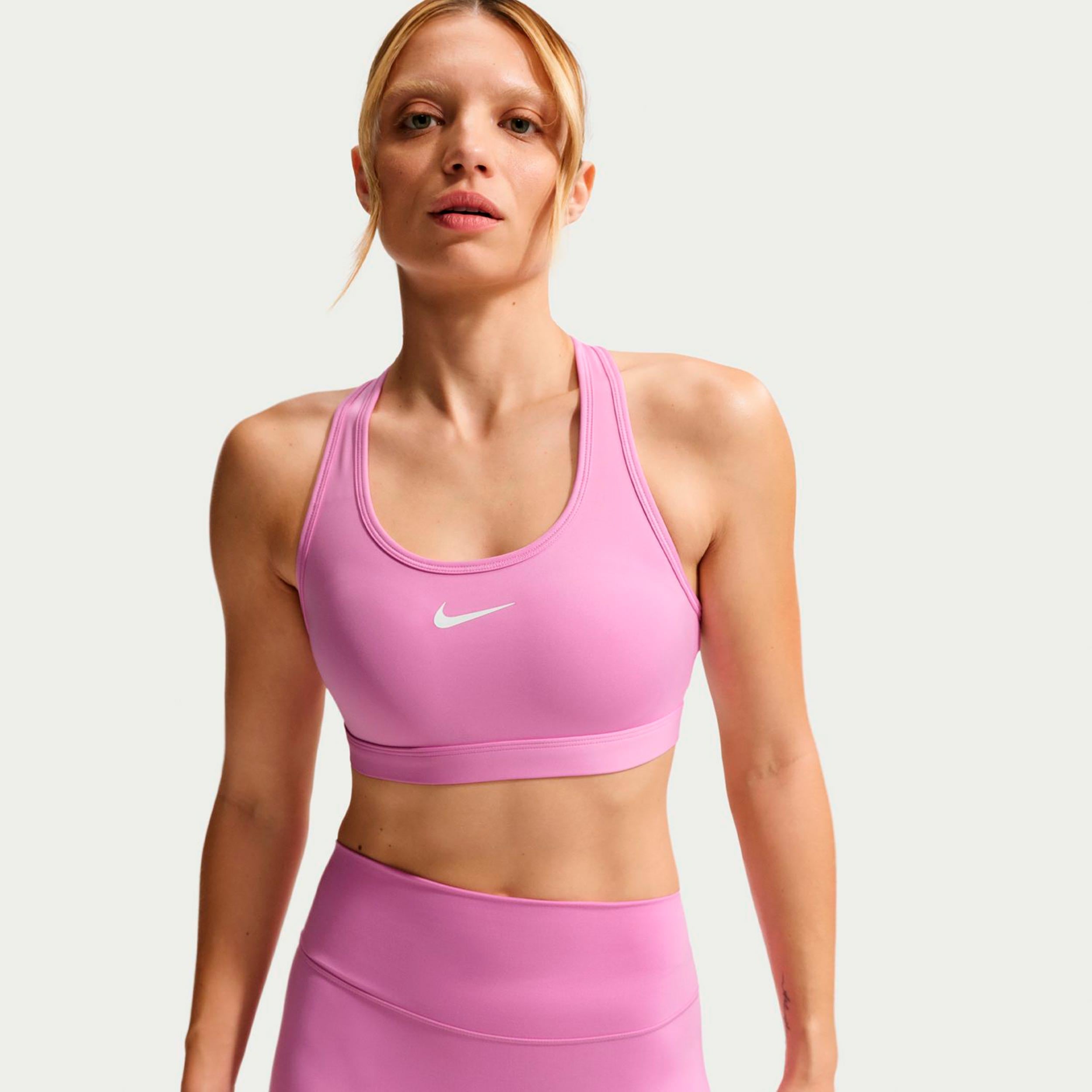 Nike Swoosh Medium Sport-bh Dames - paars