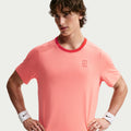 Carlos Alcaraz Court Dri-FIT Advantage T-shirt Heren - koraal