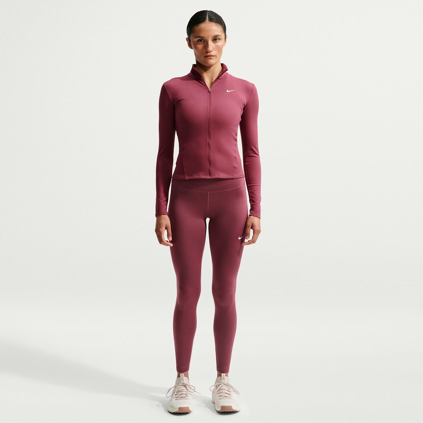 Nike One Fitted Veste de survêtement Femmes - mauve